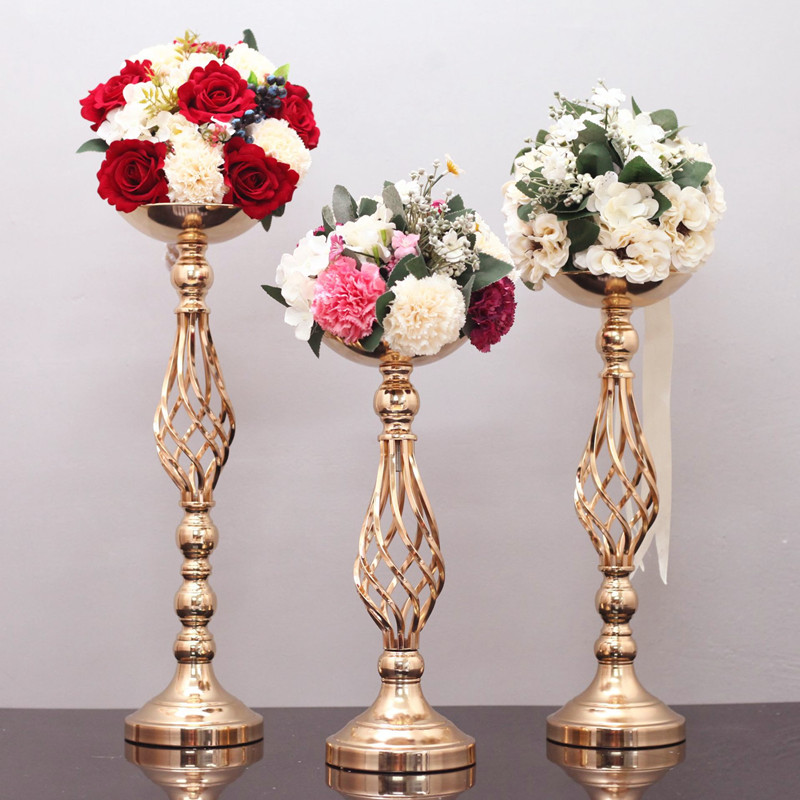 Metal Twisted Candlestick Home - đánh giá và giá Candle Supplies Europe